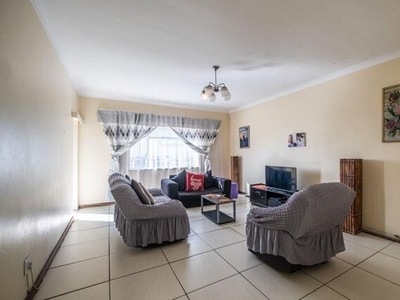 2 bedroom, Port Elizabeth Eastern Cape N/A