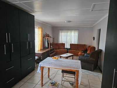 2 bedroom, Vredenburg Western Cape N/A