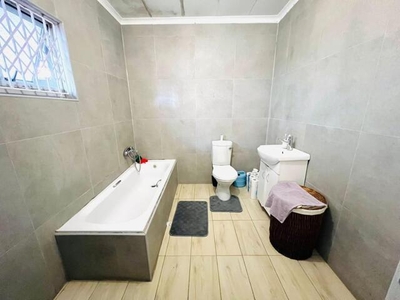 3 bedroom, Durban KwaZulu Natal N/A