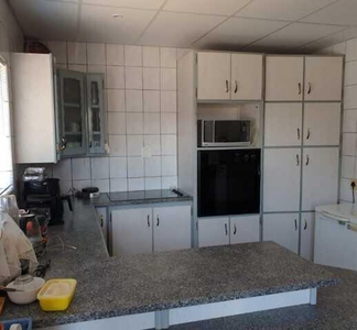 3 bedroom, Kimberley Northern Cape N/A