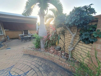 3 bedroom, Richards Bay KwaZulu Natal N/A