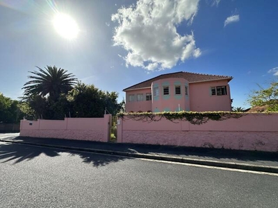 8 bedroom, Cape Town Western Cape N/A