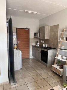 Apartment For Rent In Olifantsvlei, Johannesburg