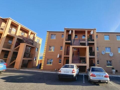 Apartment For Sale In Amstelhof, Paarl