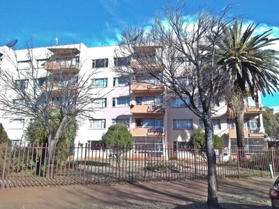Apartment For Sale In Navalsig, Bloemfontein