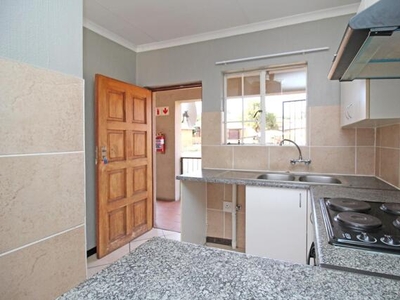 Apartment For Sale In Wilgeheuwel, Roodepoort