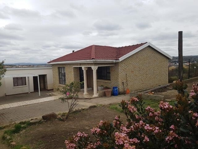 House For Sale In Ginsberg, King Williams Town