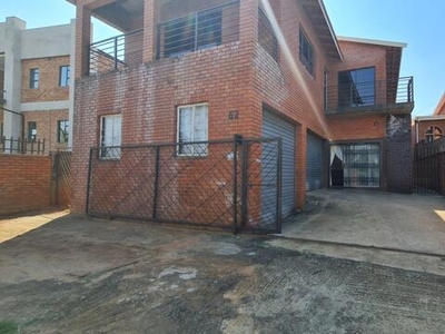 House For Sale In Raisethorpe, Pietermaritzburg