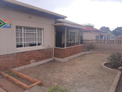 House For Sale In Rosettenville, Johannesburg