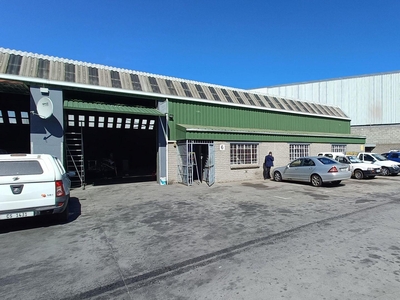 Industrial property to rent in Montague Gardens - Unit 6 33a Montague Drive