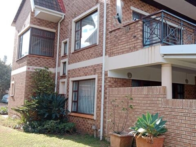 Townhouse For Rent In Hibberdene, Kwazulu Natal