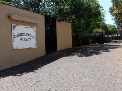 Townhouse For Sale In Florida North, Roodepoort