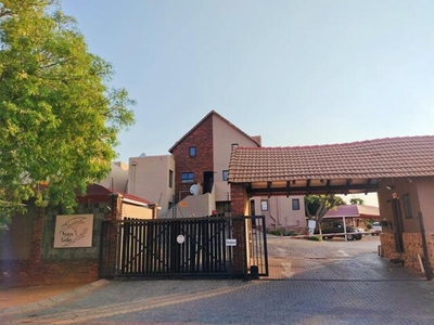 Townhouse For Sale In Winchester Hills, Johannesburg