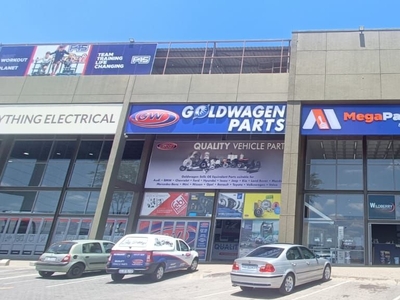 323m² Retail To Let in Silver Lakes