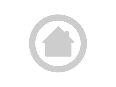 4 Bedroom Simplex to Rent in Helderberg Estate - Property to