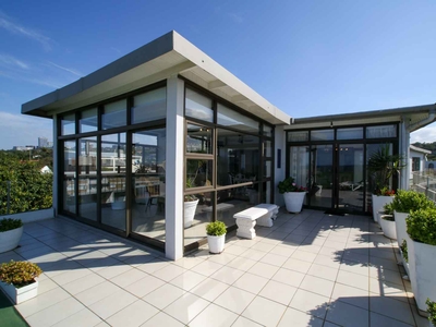 Penthouse For Sale in UMHLANGA