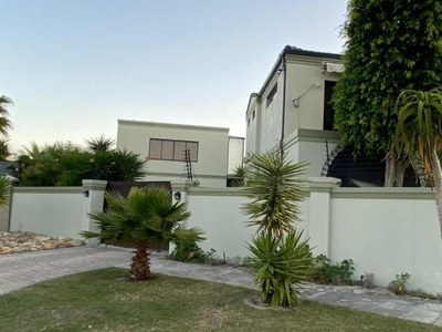 1 Bedroom apartment to rent in Pinelands, Cape Town