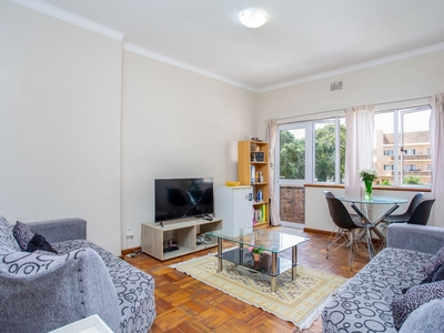 2 Bedroom Apartment To Let in Rosebank