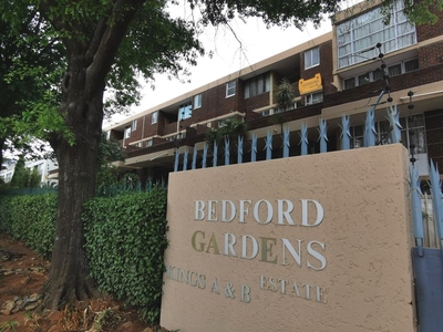 2 Bedroom Townhouse in Bedford Gardens For Sale