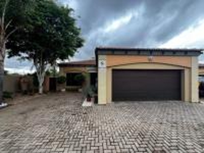 3 Bedroom Simplex for Sale For Sale in Polokwane - MR608686