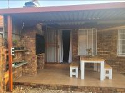 3 Bedroom Simplex to Rent in Centurion Central - Property to