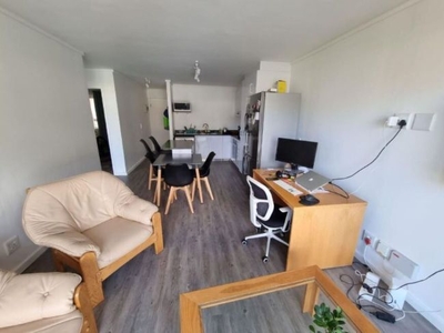 2 Bedroom Fully furnished in Zonnebloem, Zonnebloem | RentUncle