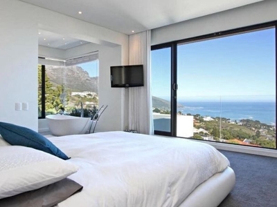 3 bedroom apartment available in camps bay, Camps Bay | RentUncle