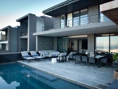Capetown accommodations, Green Point | RentUncle