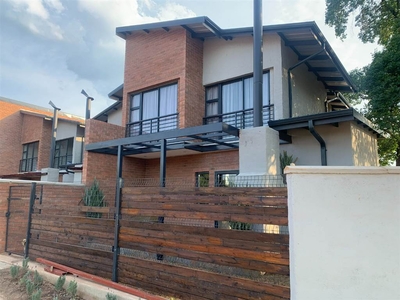 3 Bed Townhouse in Golden Acres Estate