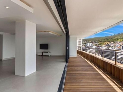 3 Bedroom Penthouse For Sale in Cape Town City Centre
