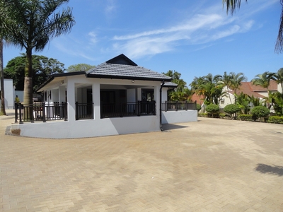 4 bedroom single-storey house to rent in Durban North