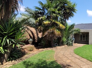 3 Bedroom Freehold Rented in Krugersdorp North