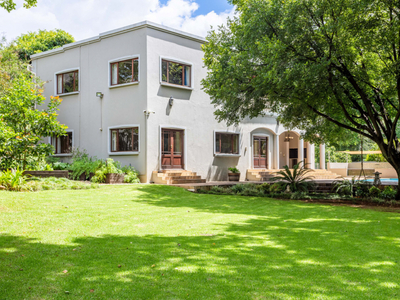 House for sale with 5 bedrooms, Forest Town, Johannesburg