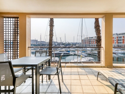 1 Bedroom Apartment For Sale in Waterfront