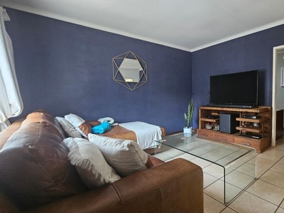 3 Bedroom townhouse - sectional for sale in Die Wilgers, Pretoria