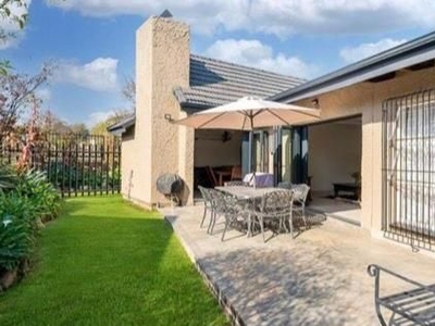 4 Bedroom House To Let in Farrarmere