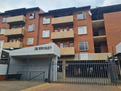 1 Bed, 1 Bath apartment to RENT in Auckland Park/ Braamfontain Werf.