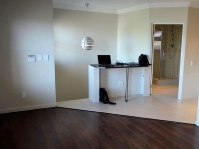 1 Bedroom bachelor apartment to rent in Vierlanden, Durbanville