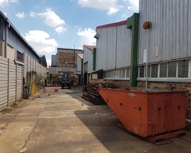 2,800m² Factory For Sale in Spartan
