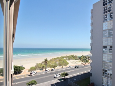 3 Bedroom Apartment / Flat For Sale In Strand