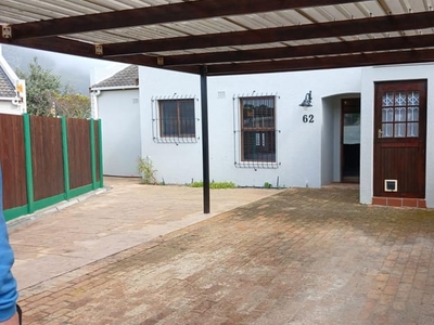 3 Bedroom cottage to rent in Kirstenhof, Cape Town