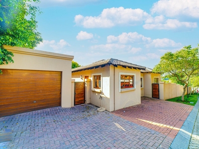 3 Bedroom Freehold To Let in Lonehill