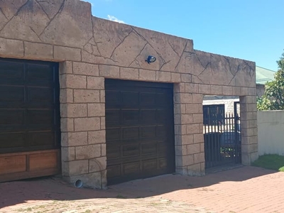 3 Bedroom house to rent in Krugersdorp North