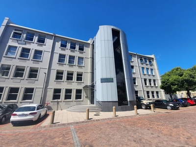 867m² Office To Let in Easy Pay House, Rondebosch