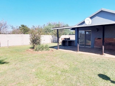 1 Bedroom townhouse - freehold to rent in Henley On Klip, Meyerton