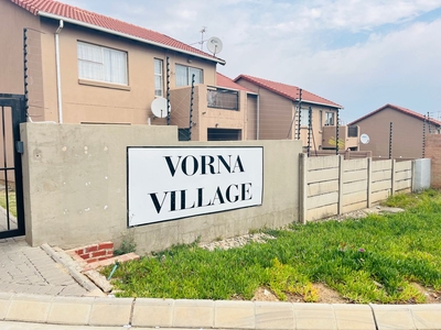 2 Bedroom Apartment Rented in Vorna Valley