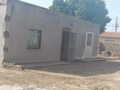 House For Sale In Soshanguve Jj, Soshanguve