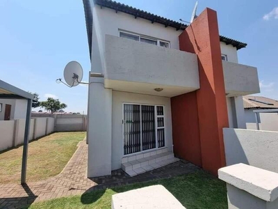 Townhouse For Sale In Tasbet Park, Witbank