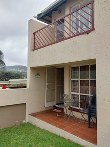 2 Bedroom Sectional Title For Sale in Geelhoutpark