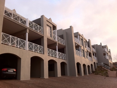 2 Bedroom Townhouse To Let in Northcliff